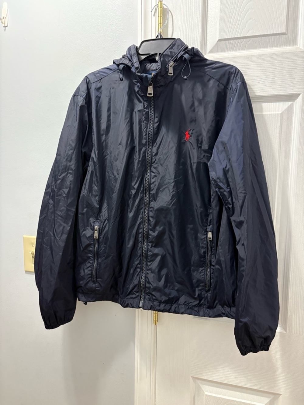 Polo Ralph Lauren Men’s Navy Wind Breaker With Hood Size Medium- Small Flaw
